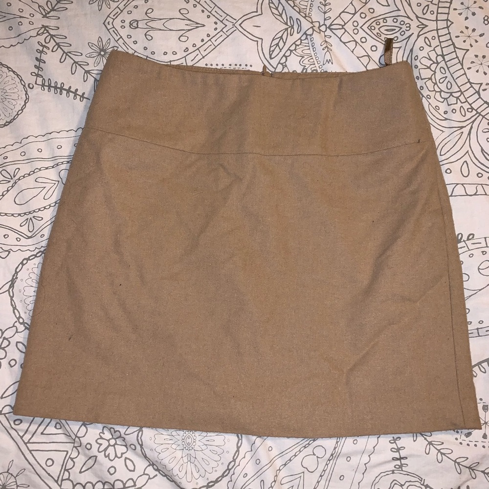Banana Republic Tan Skirt